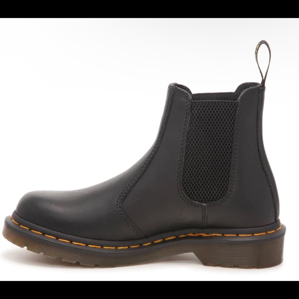Dr. Martens Chelsea Boots
